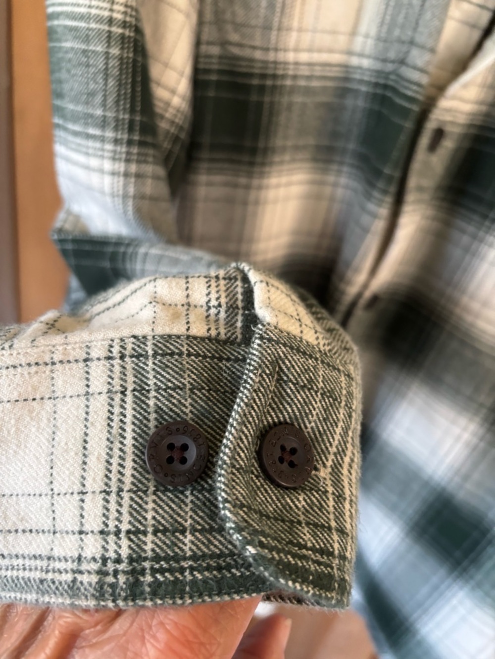 Orvis Perfect Flannel Shirt, Button Down, Classic Plaid Outdoorsman Cotton, XLT - Picture 5 of 13